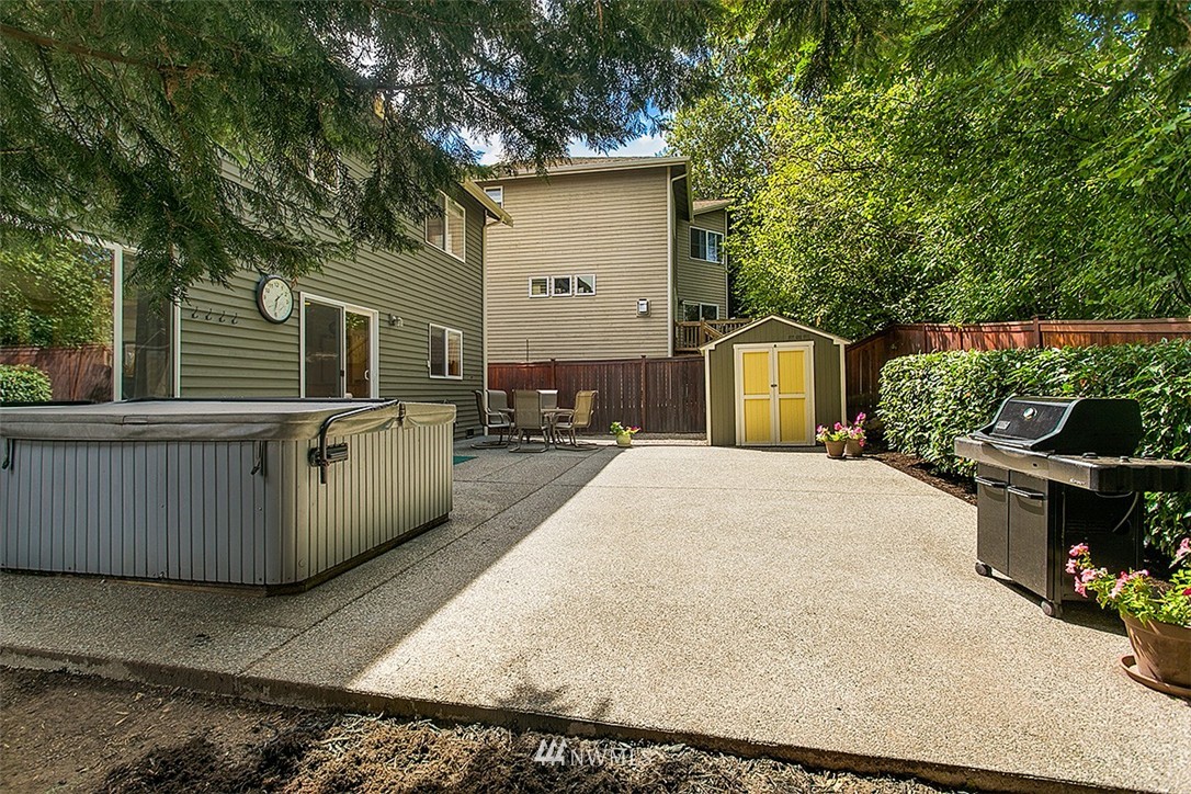 24213 18th Place West Bothell, WA 98021 - Photo 14 of 23