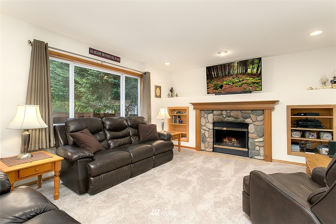 24213 18th Place West Bothell, WA 98021 - Photo 6 of 23
