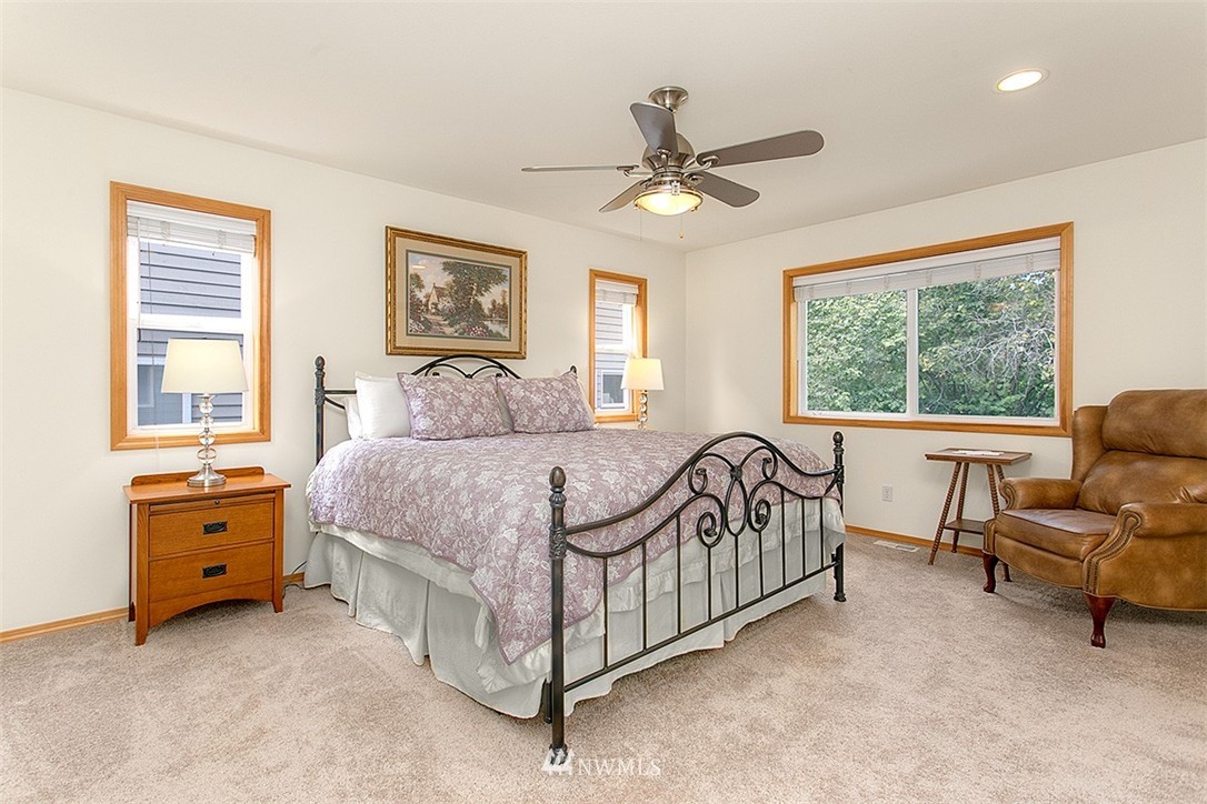 24213 18th Place West Bothell, WA 98021 - Photo 8 of 23