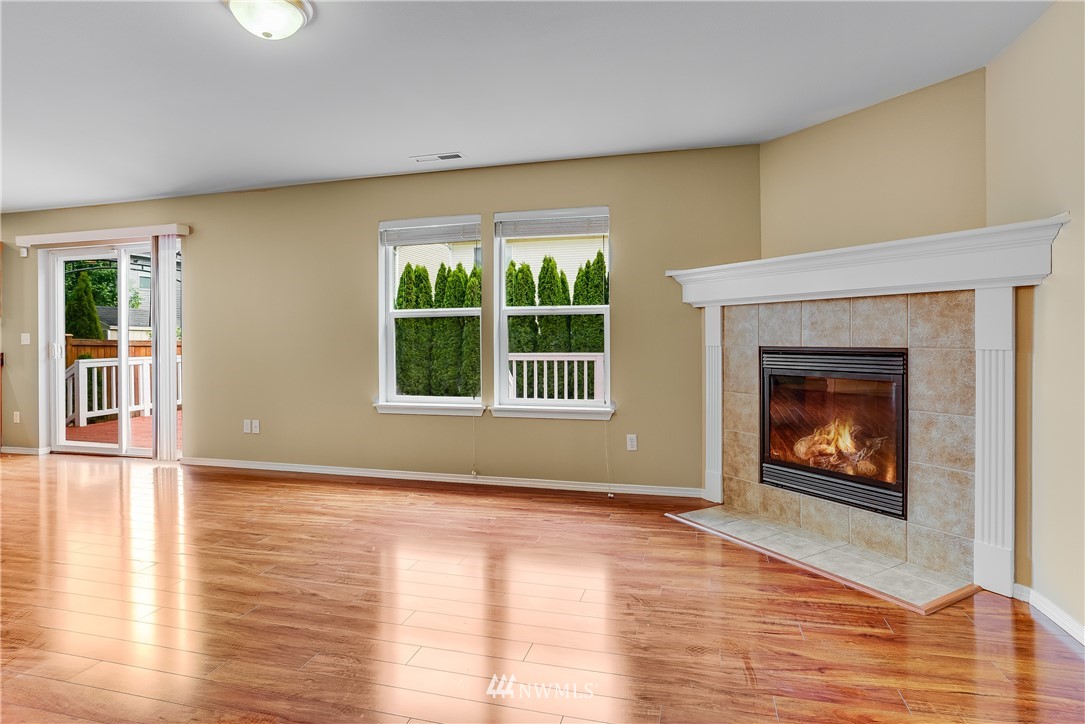14527 Southeast 153rd Place Renton, WA 98058 - Photo 14 of 30 Gallery Image 14