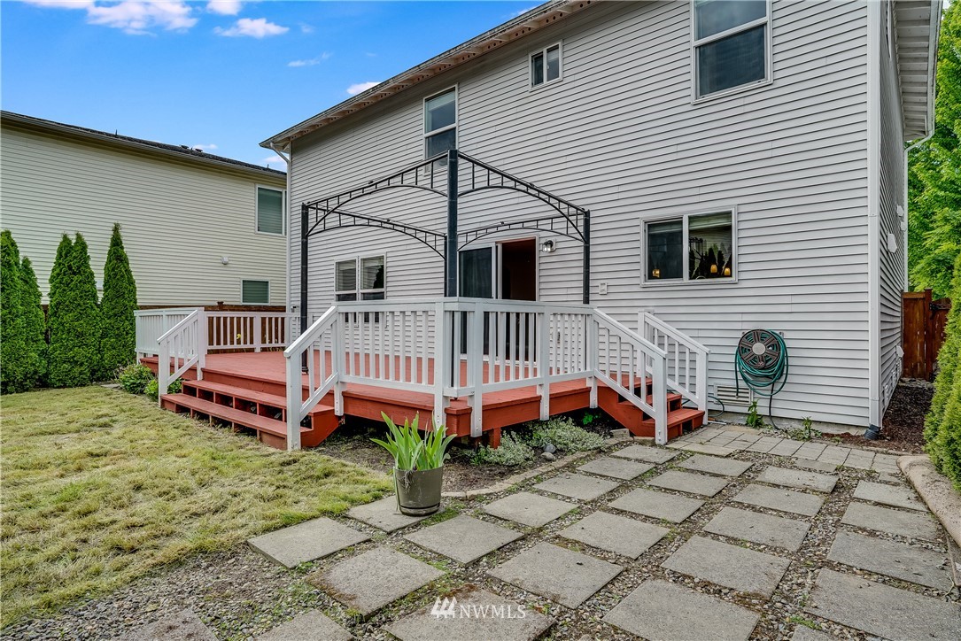 14527 Southeast 153rd Place Renton, WA 98058 - Photo 29 of 30 Gallery Image 29