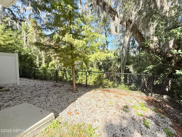 $1,695 | 5885 Creekside Crossing Drive, Jacksonville, FL 32210