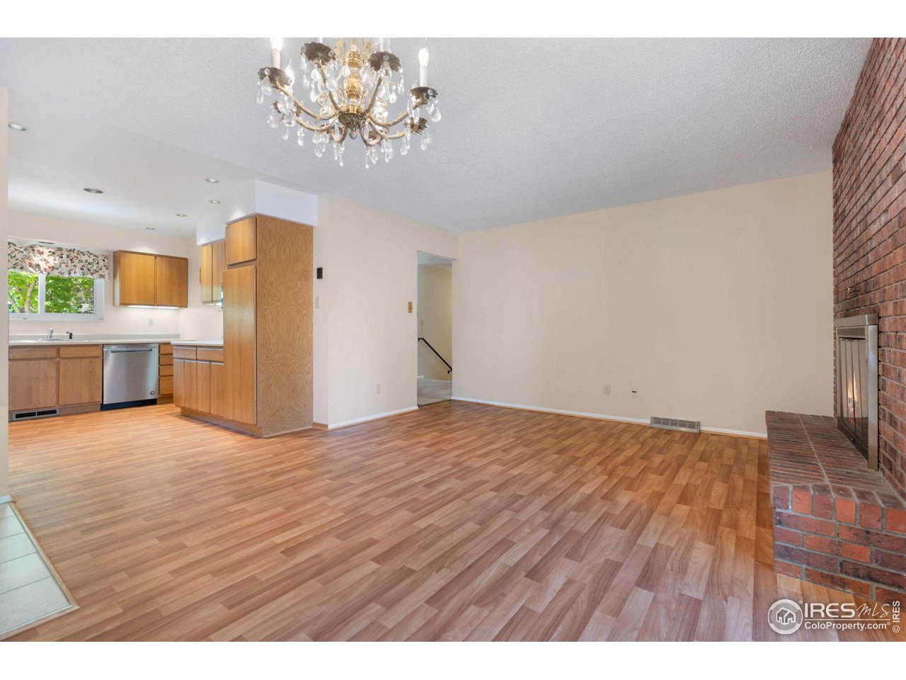 7141 Mt Sherman Road Longmont, CO 80503 - Photo 4 of 21 Gallery Image 4
