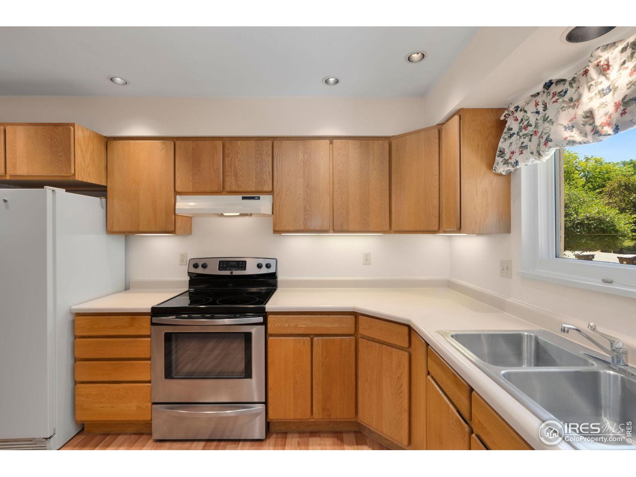 7141 Mt Sherman Road Longmont, CO 80503 - Photo 6 of 21 Gallery Image 6