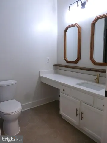 $2,100 | 1708 Lake Shore Crest Drive, Unit 14, Reston, VA 20190