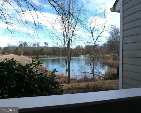 $2,100 | 1708 Lake Shore Crest Drive, Unit 14, Reston, VA 20190