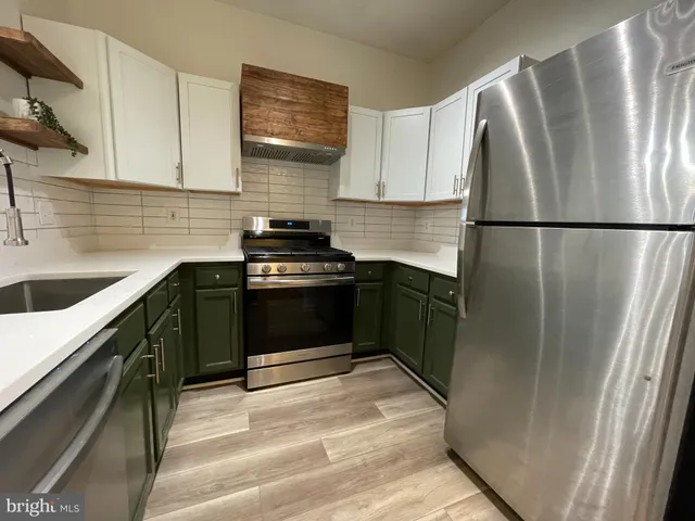 $2,100 | 1708 Lake Shore Crest Drive, Unit 14, Reston, VA 20190