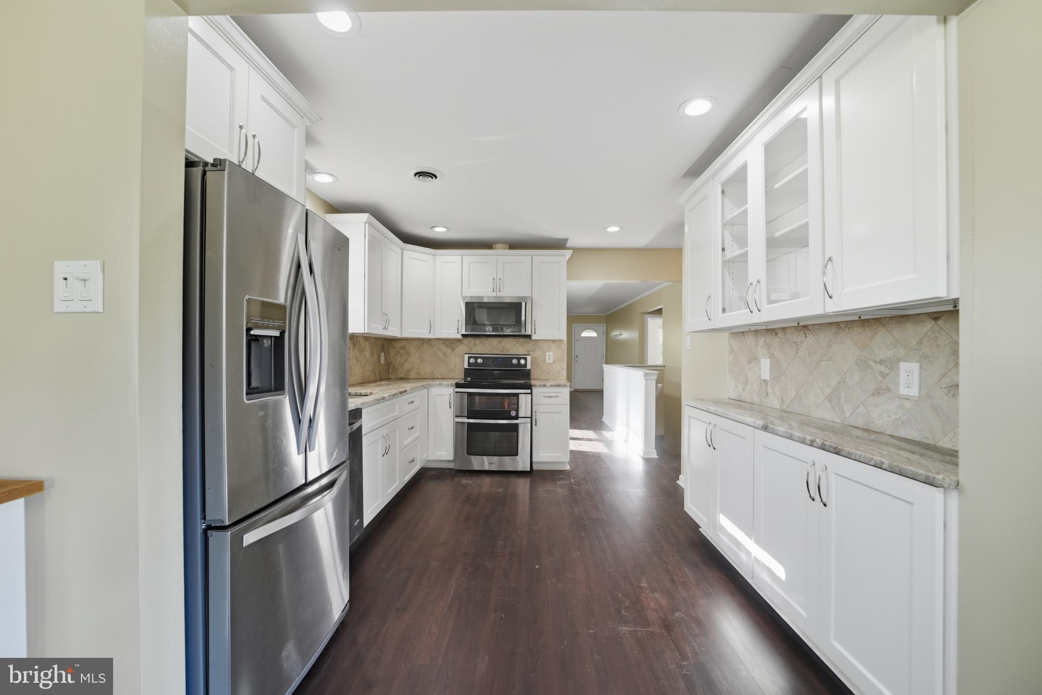 121 Dallas Road Willow Grove, PA 19090 - Photo 12 of 31 kitchen