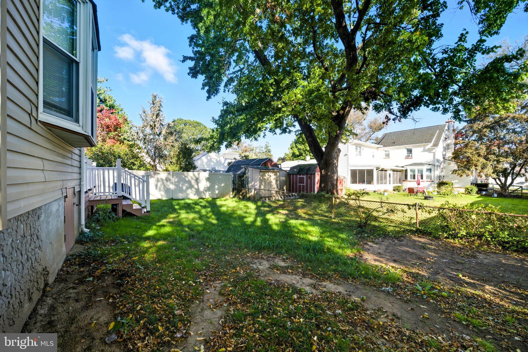 121 Dallas Road Willow Grove, PA 19090 - Photo 29 of 31 exterior side