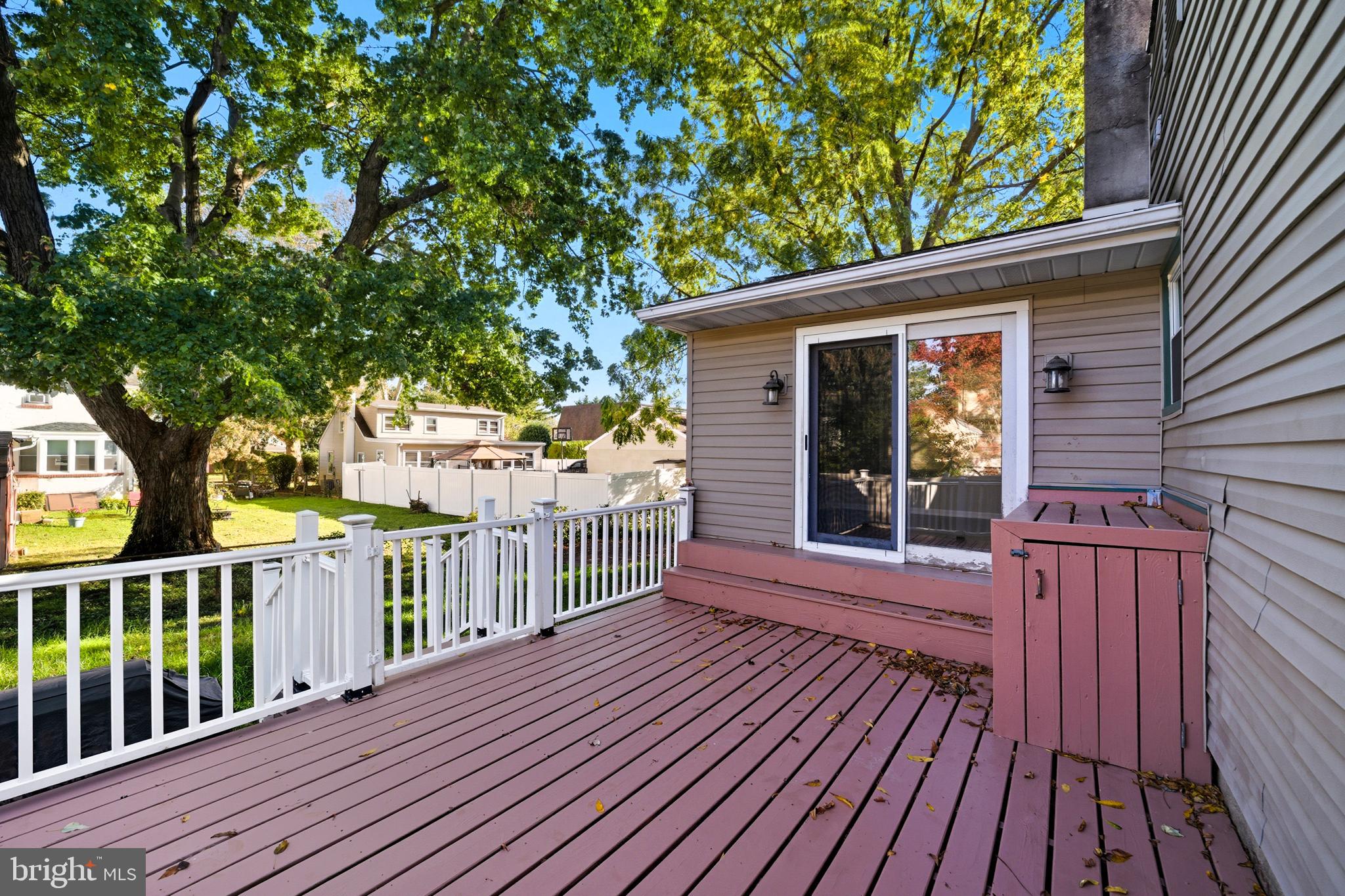 121 Dallas Road Willow Grove, PA 19090 - Photo 31 of 31 deck