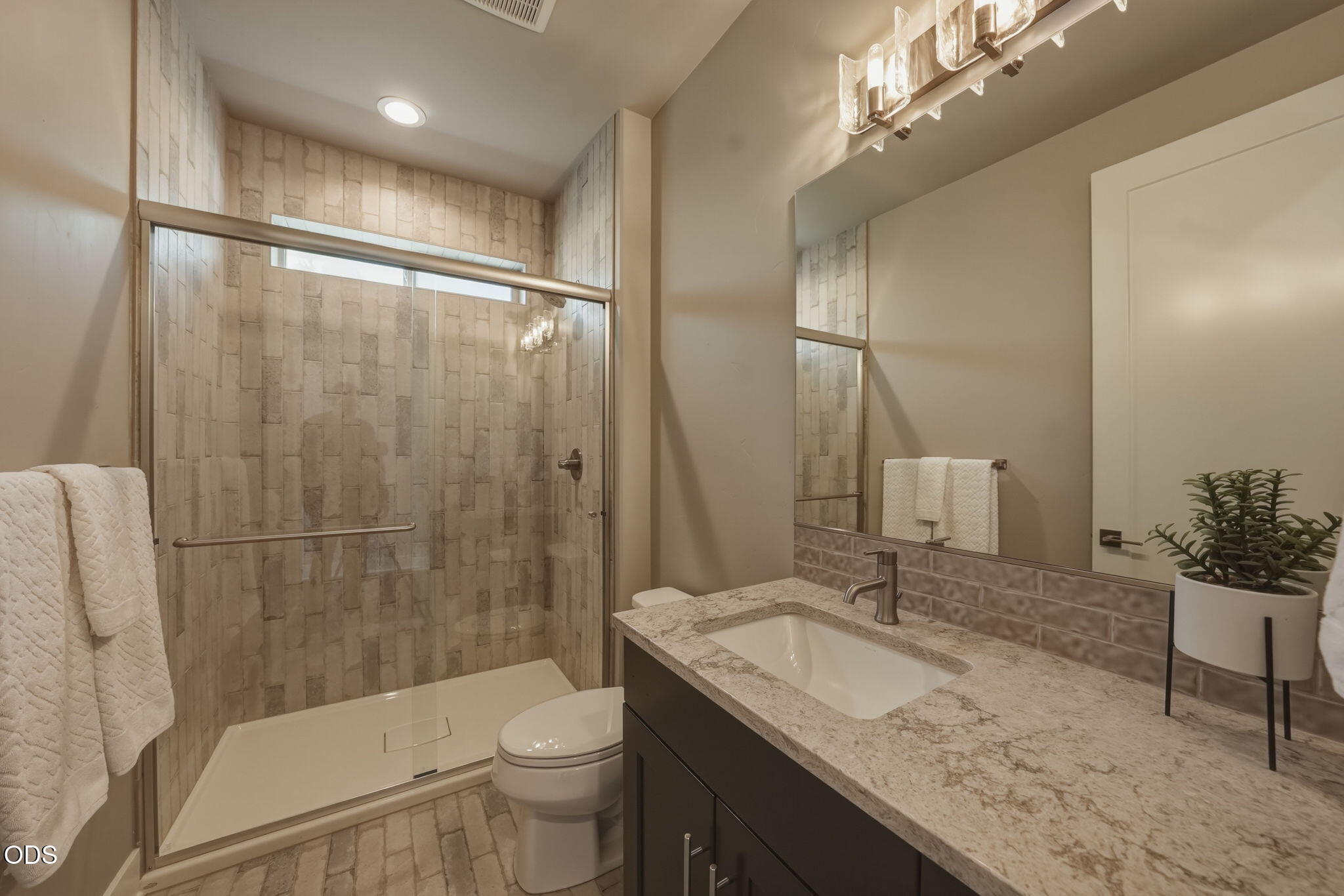 2627 Northwest Rippling River Court Bend, OR 97703 - Photo 43 of 48