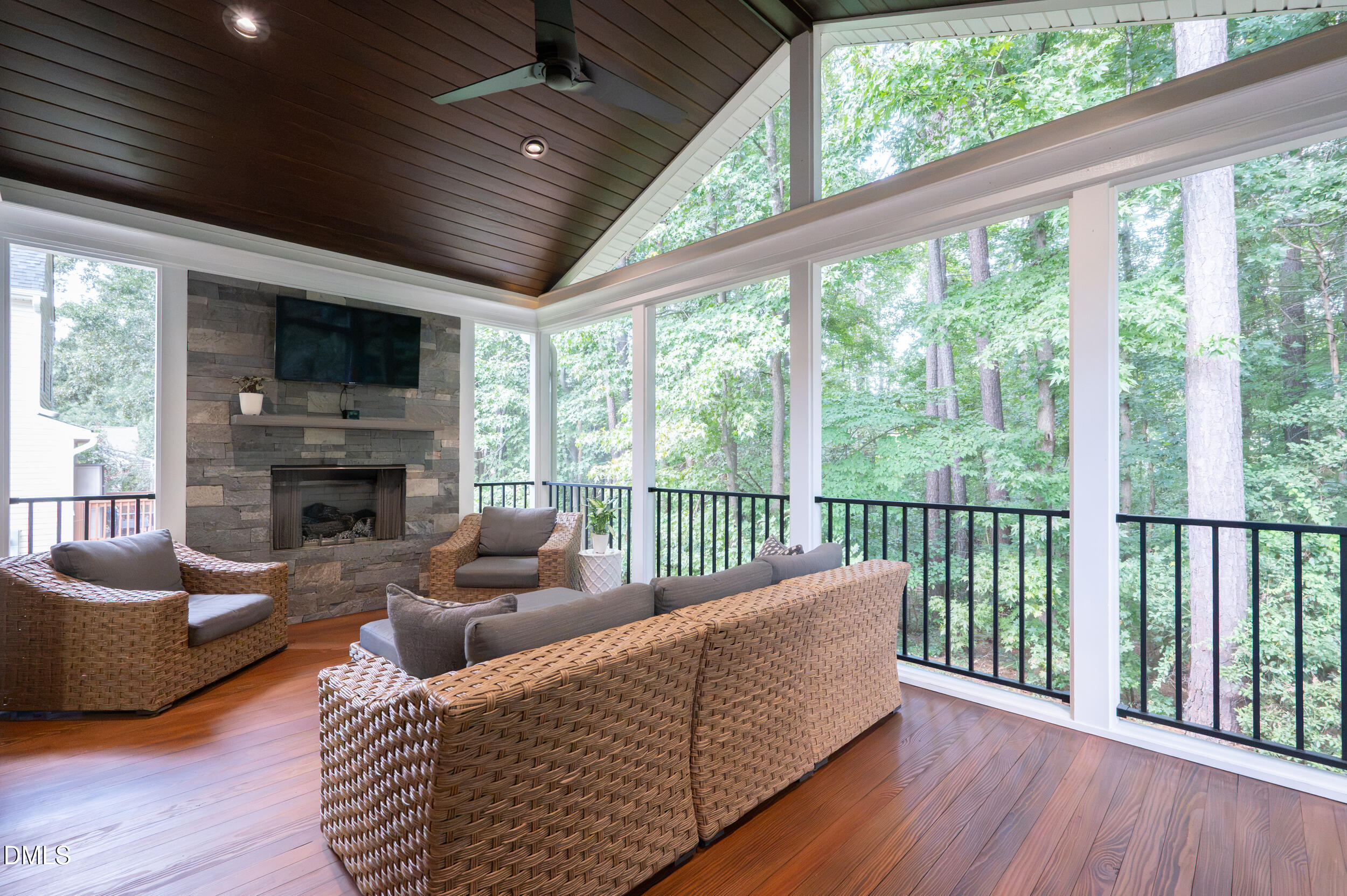 3833 Lodgepole Lane Raleigh, NC 27616 - Photo 31 of 49 Lodgepole034