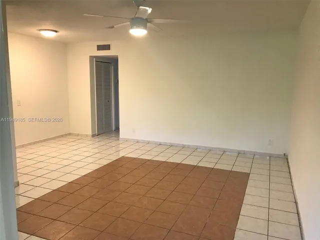 $1,550 | 2612 Johnson Street, Unit 11, Hollywood, FL 33020