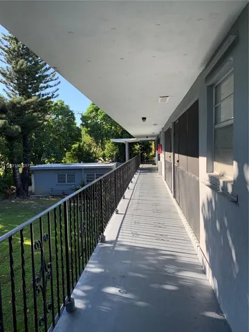 $1,550 | 2612 Johnson Street, Unit 11, Hollywood, FL 33020