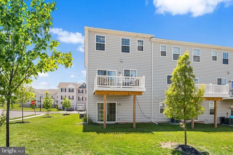 $535,000 | 421 Ridgewood Drive, Royersford, PA 19468