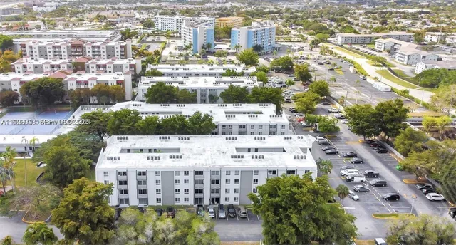 a picture of city view