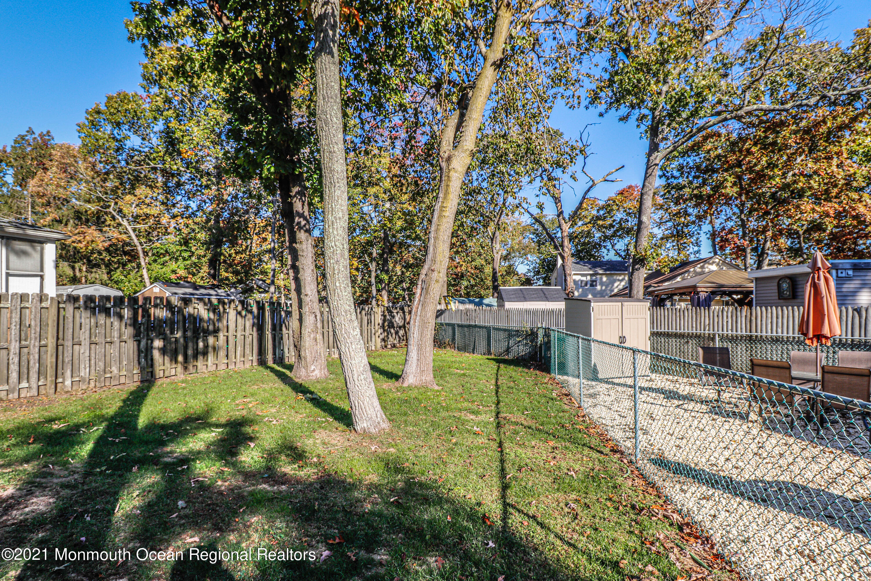 94 London Road Brick, NJ 08723 - Photo 40 of 43 a view of yard