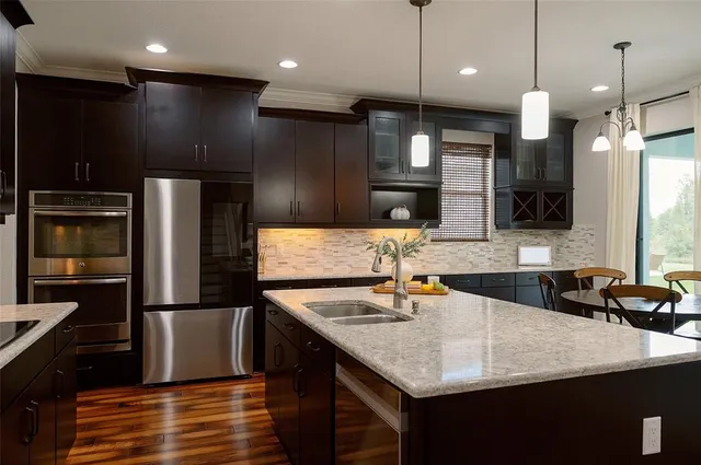 $829,900 | 1970 Fox Grape Loop, Lutz, FL 33558