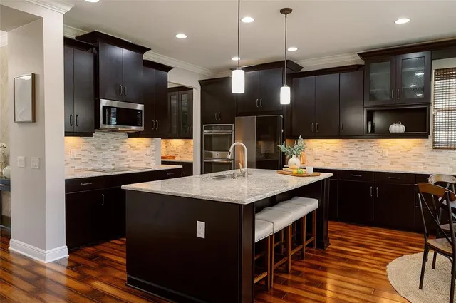 $829,900 | 1970 Fox Grape Loop, Lutz, FL 33558