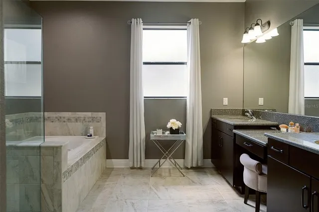 $829,900 | 1970 Fox Grape Loop, Lutz, FL 33558