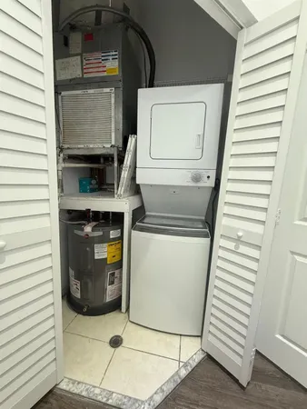 $3,250 | 6615 Winfield Boulevard, Pompano Beach, FL 33063