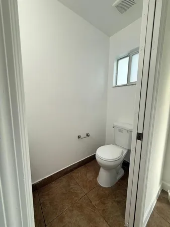 $3,250 | 6615 Winfield Boulevard, Pompano Beach, FL 33063