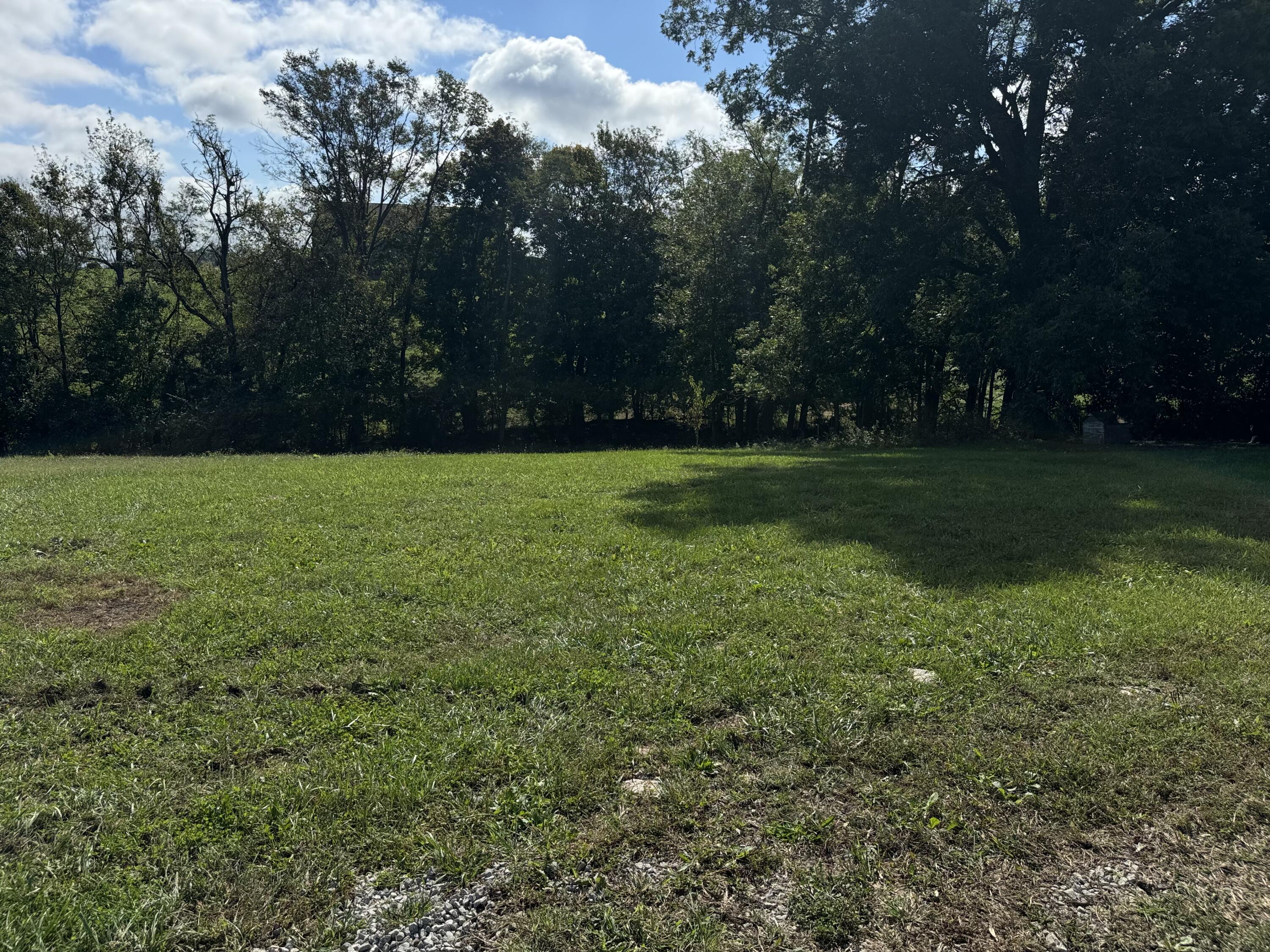 968 Nina Ridge Road Lancaster, KY 40444 - Photo 5 of 22 IMG_2530