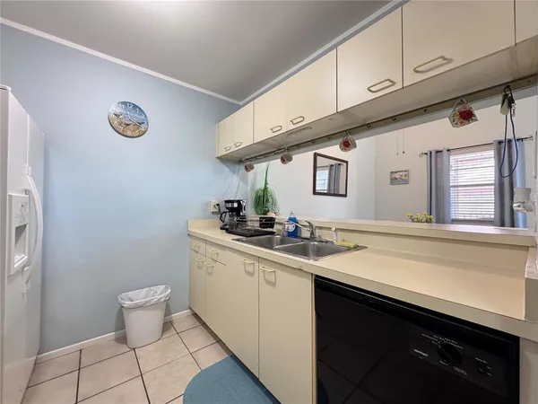 $1,800 | 3821 59th Avenue West, Unit 3821, Bradenton, FL 34210