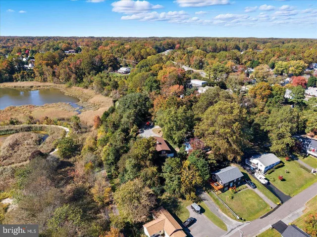 $600,000 | 8205 F Street, Chesapeake Beach, MD 20732