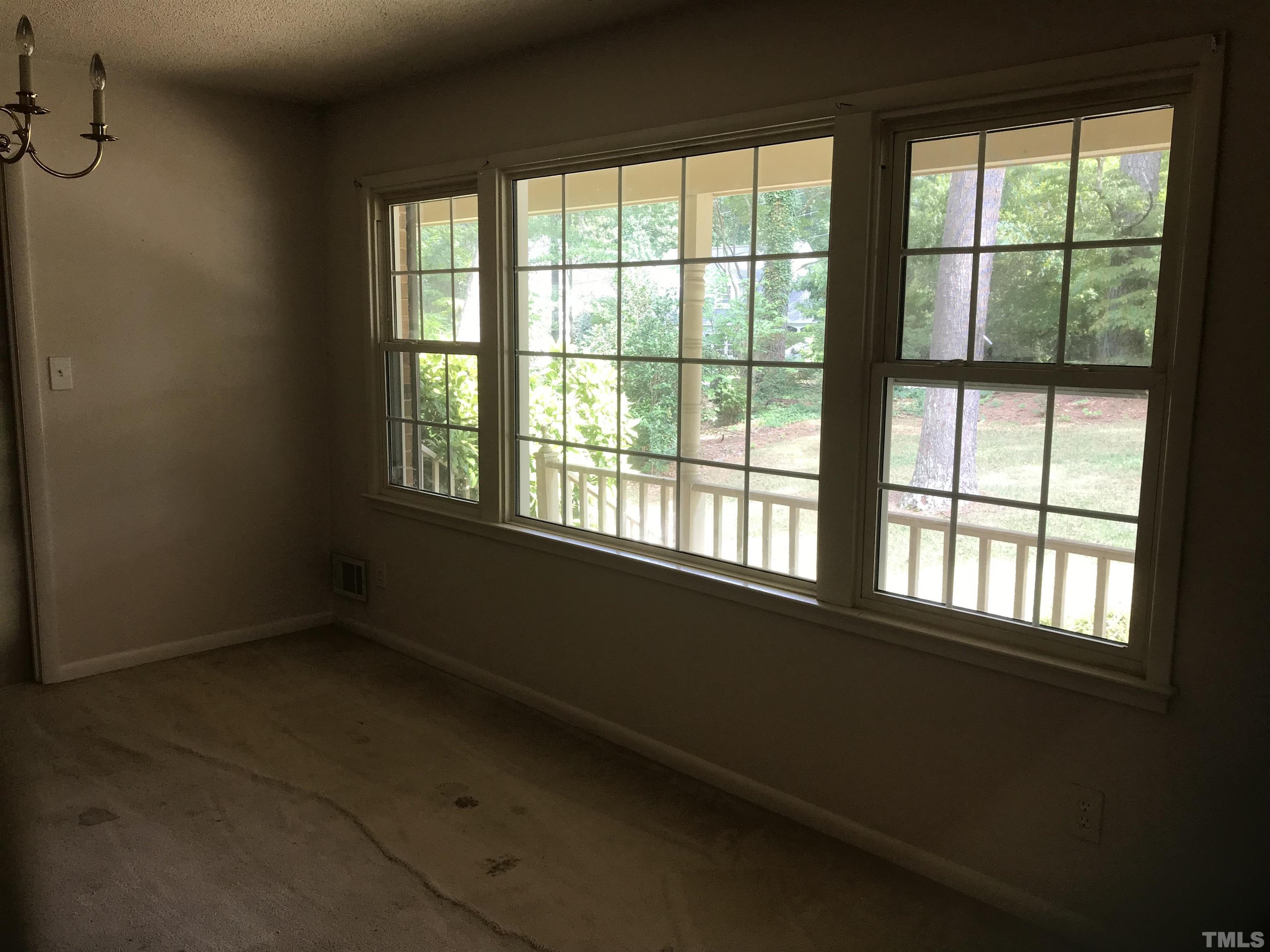 2736 Rosedale Avenue Raleigh, NC 27607 - Photo 7 of 12