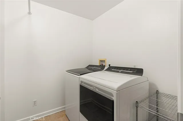 $4,200 | 408 East Jeanette, Santa Ana, CA 92705