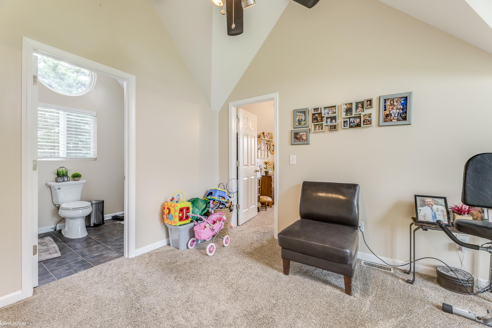 2331 Range Road Smiths Creek, MI 48074 - Photo 12 of 44 50122062-11.JPG