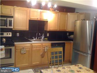 735 Bennington Road Folcroft, PA 19032 - Photo 2 of 12 Kitchen