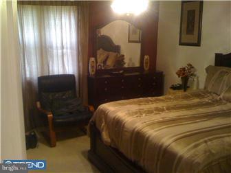 735 Bennington Road Folcroft, PA 19032 - Photo 6 of 12 Bedroom - Main