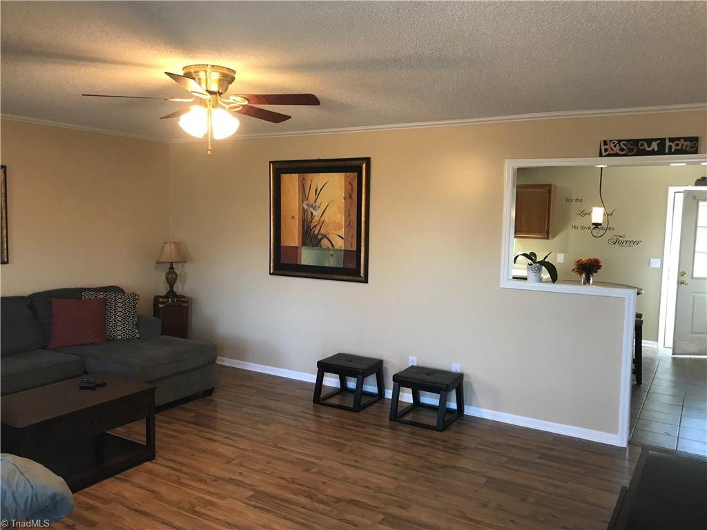 3291 North Old 52 Road Pinnacle, NC 27043 - Photo 5 of 20 Gallery Image 5