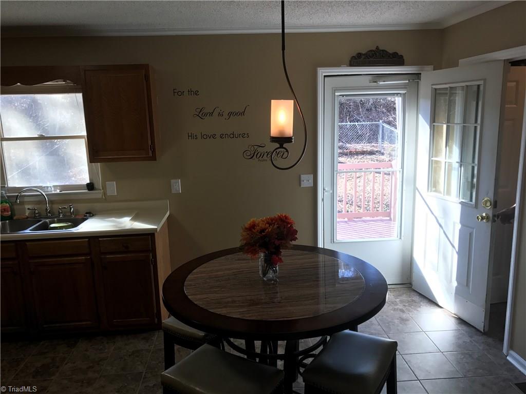 3291 North Old 52 Road Pinnacle, NC 27043 - Photo 9 of 20 Gallery Image 9