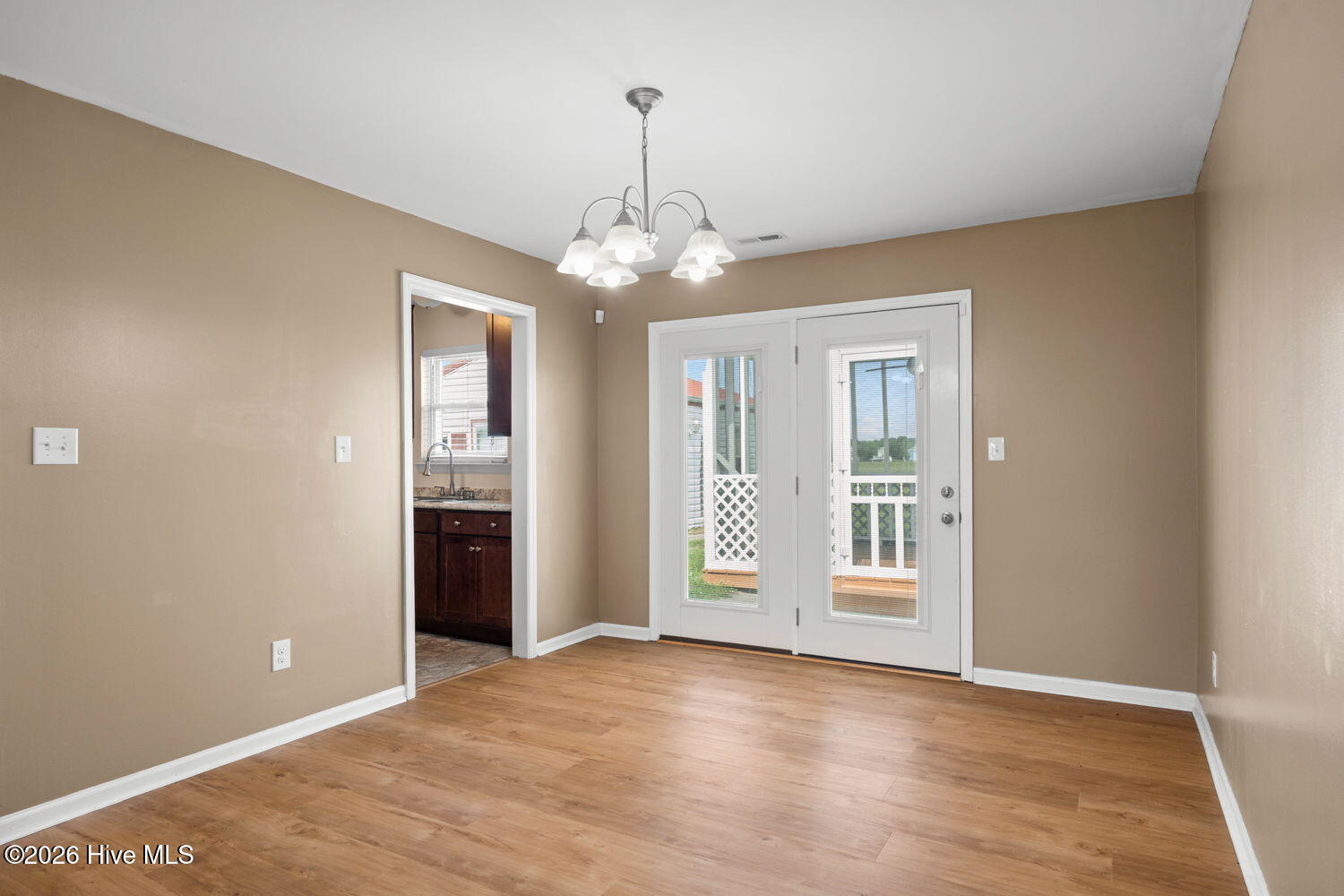 1388 Halltown Road Jacksonville, NC 28546 - Photo 6 of 24