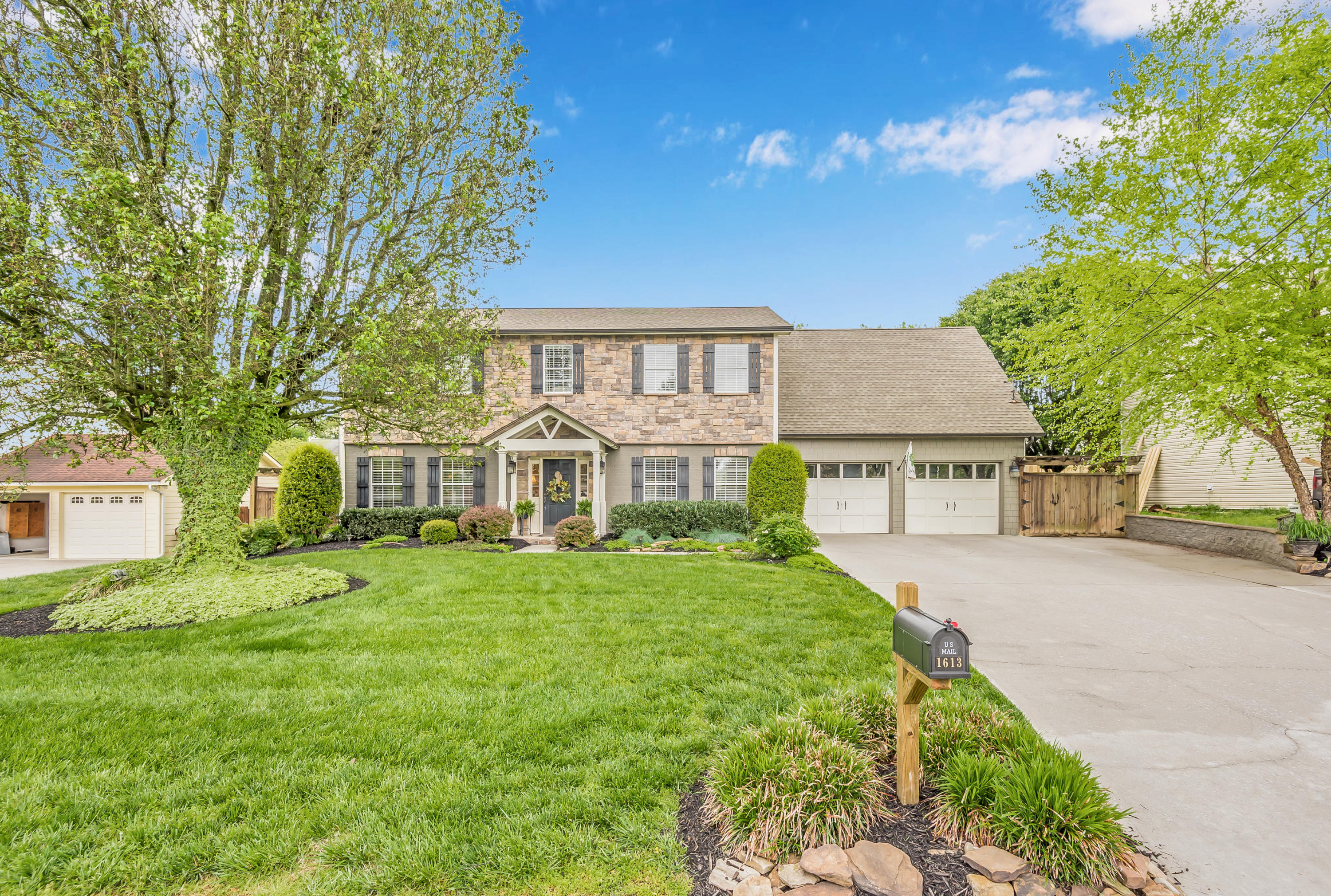 1613 Cheney Road Knoxville, TN 37922 - Photo 35 of 35 1613CheneyRd-46