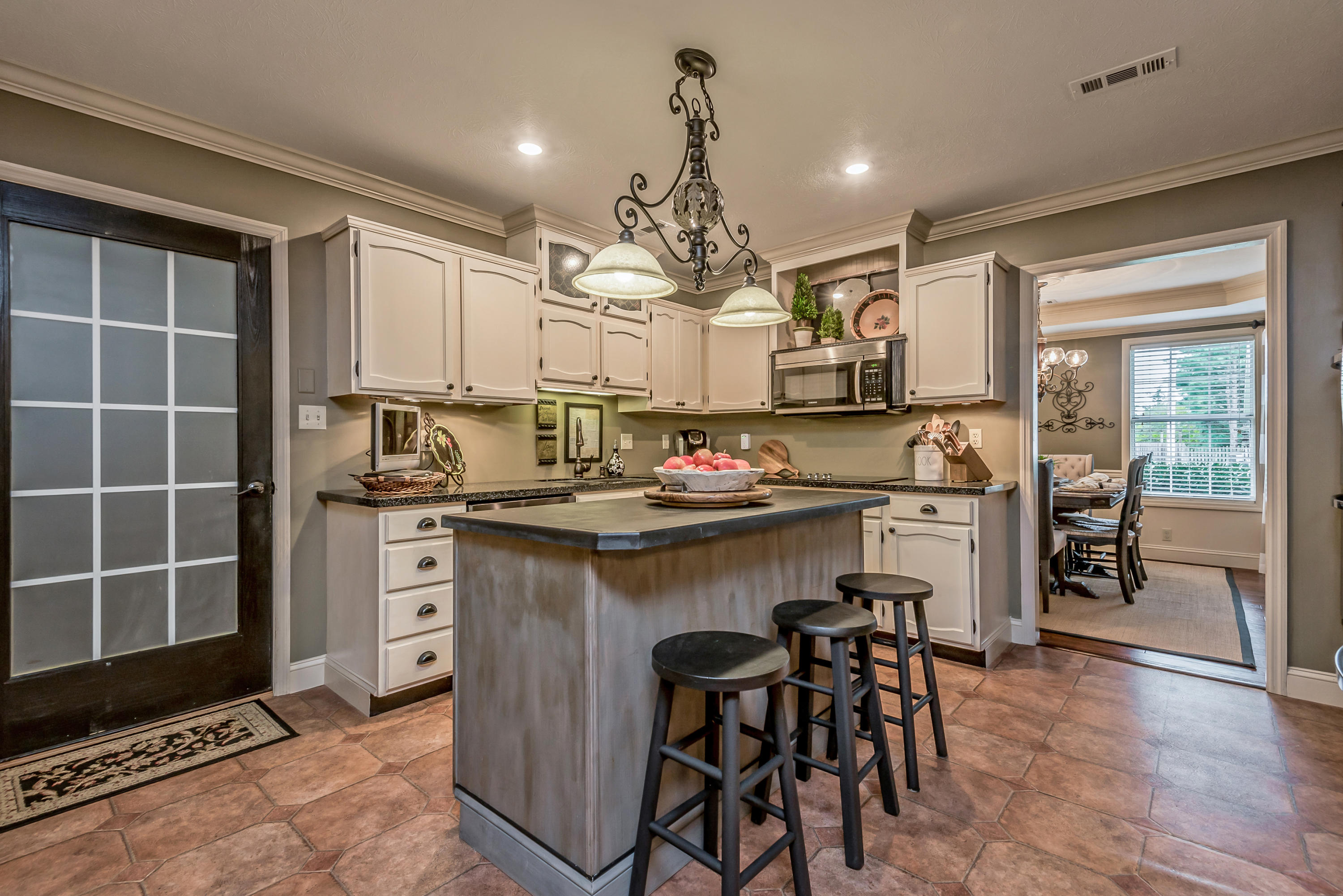 1613 Cheney Road Knoxville, TN 37922 - Photo 5 of 35 1613CheneyRd-12