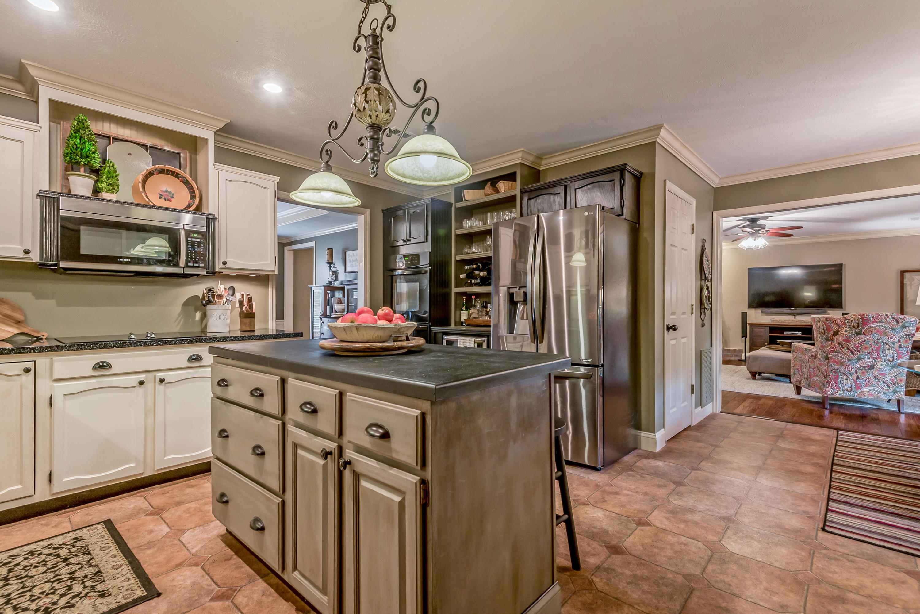 1613 Cheney Road Knoxville, TN 37922 - Photo 6 of 35 1613CheneyRd-14