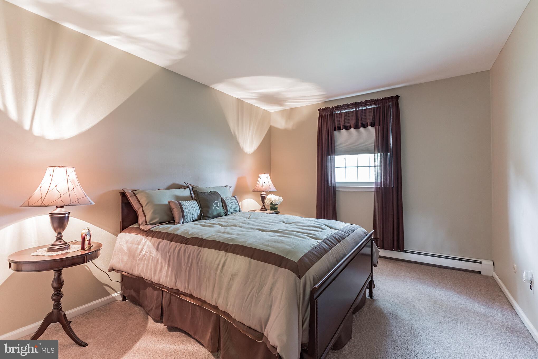 73 Joanne Road Holland, PA 18966 - Photo 22 of 33 Gallery Image 22