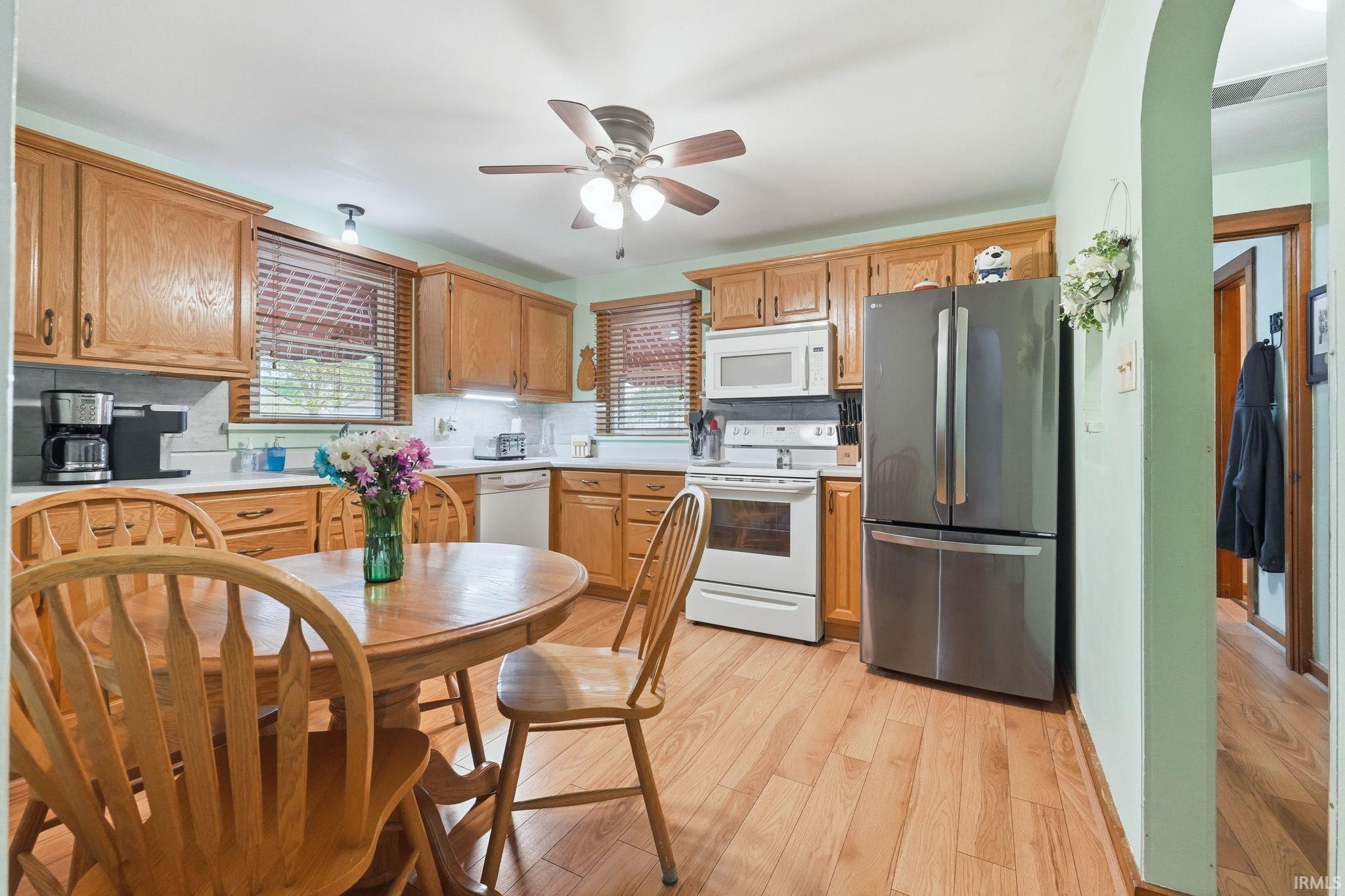 7314 Bluffton Road Fort Wayne, IN 46809 - Photo 6 of 32