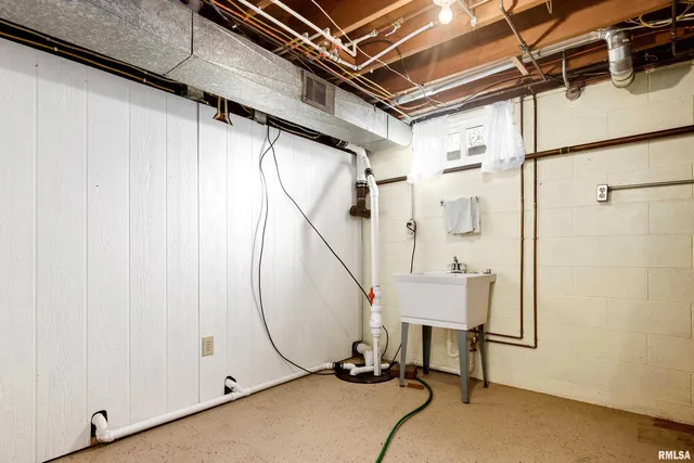 $197,900 | 1012 West Beech Street, Chillicothe, IL 61523