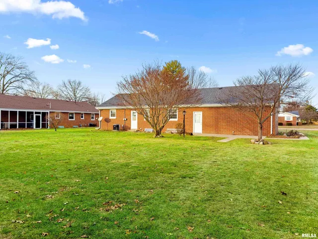 $197,900 | 1012 West Beech Street, Chillicothe, IL 61523