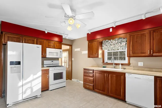 $197,900 | 1012 West Beech Street, Chillicothe, IL 61523