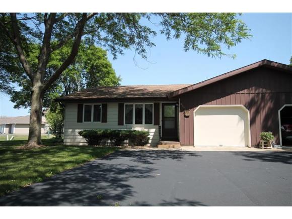 623 East Scott Street Fond du Lac, WI 54935 - Photo 1 of 1