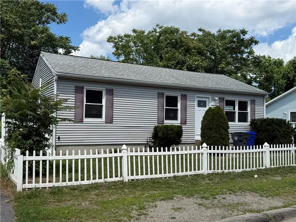 $369,900 | 26 Shiloh Street, Providence, RI 02904