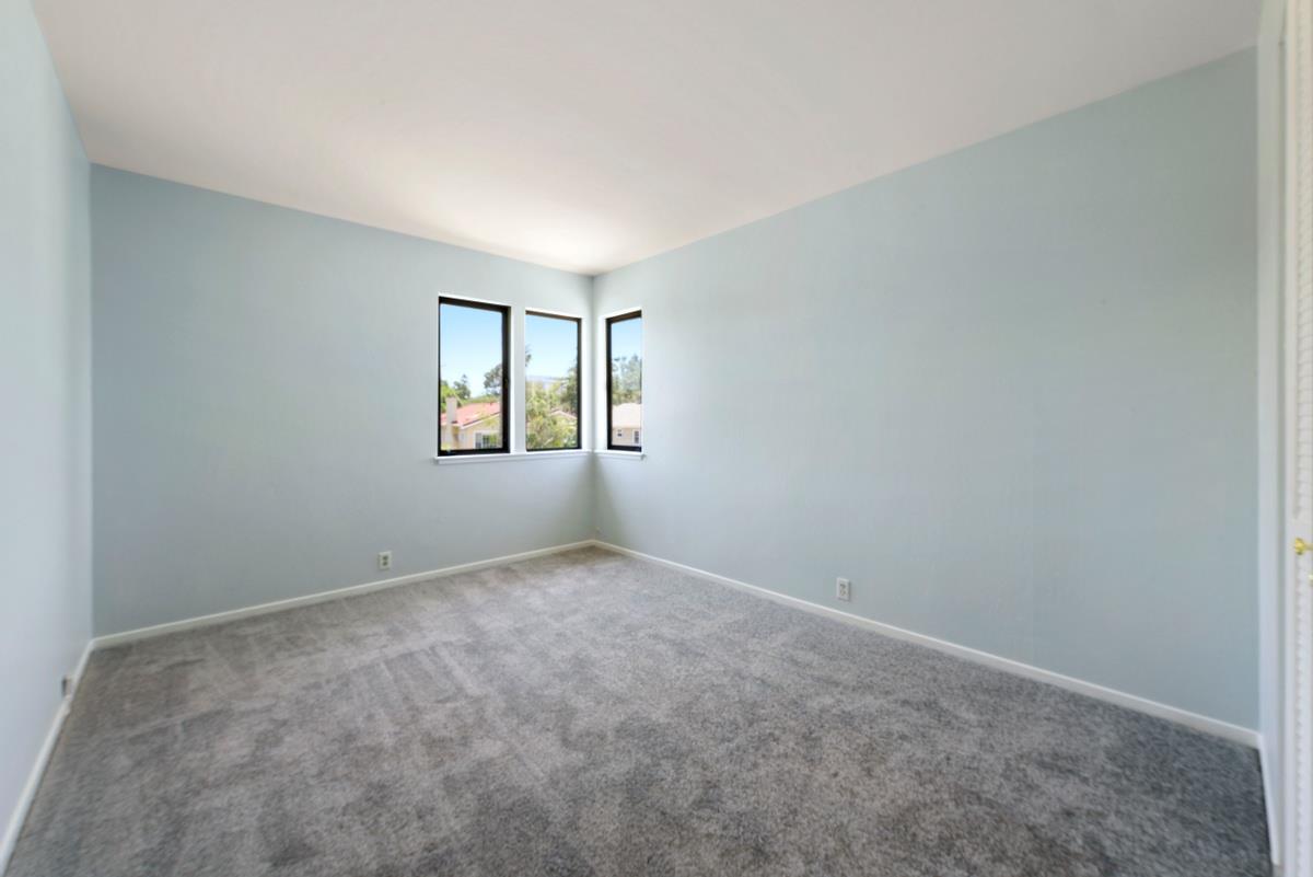 41 15th Avenue San Mateo, CA 94402 - Photo 10 of 11 an empty room with windows and closet