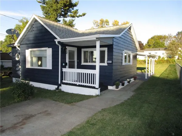 $135,000 | 411 Emerson Avenue, Farrell, PA 16121