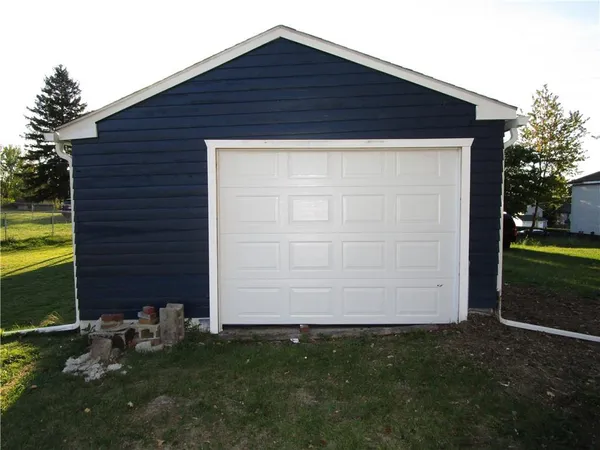 $135,000 | 411 Emerson Avenue, Farrell, PA 16121